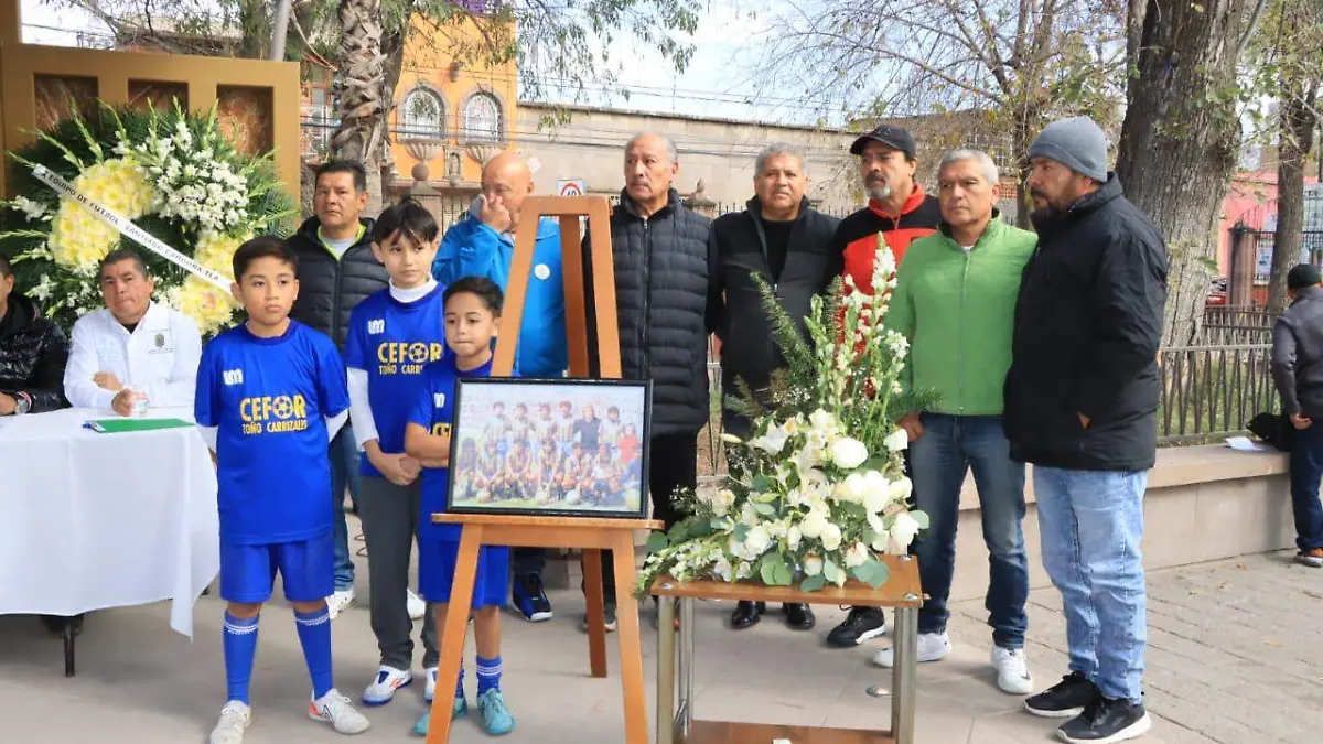 Homenaje póstumo a Toño Carrizales (1)